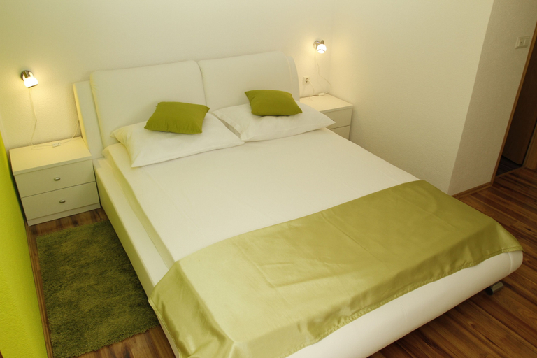Bedroom 3, Apartments and Rooms Krizmanic, Plitvička Jezera