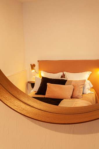 Bedroom 4, Hôtel du Commerce, Saône-et-Loire