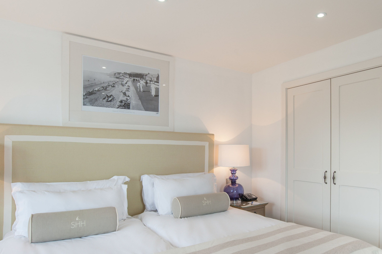 Bedroom 3, Harbour Hotel Sidmouth, Devon