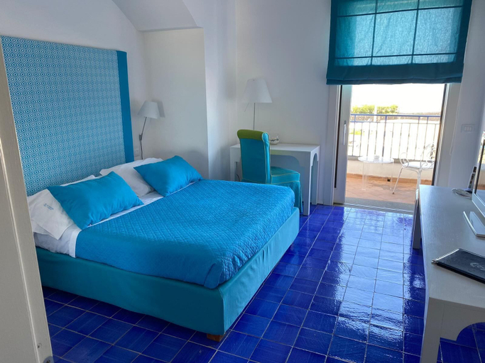Bedroom 4, Le Ancore, Napoli