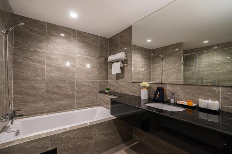 Bathroom 2, Hotel J Inspired, Pattaya