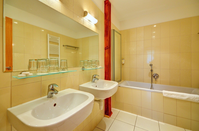 Bathroom 5, Hotel Helios, Jeseník