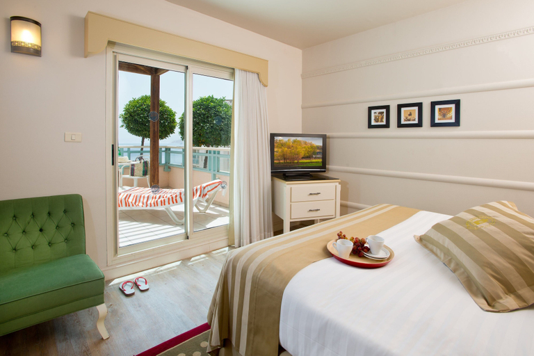Bedroom 4, Herods Palace Hotel, Aqaba