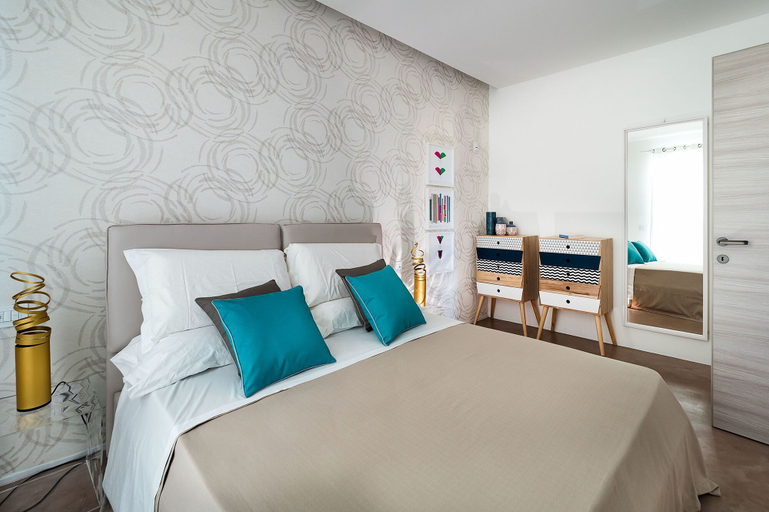 Room 2, San Lorenzo - Palma, Syracuse