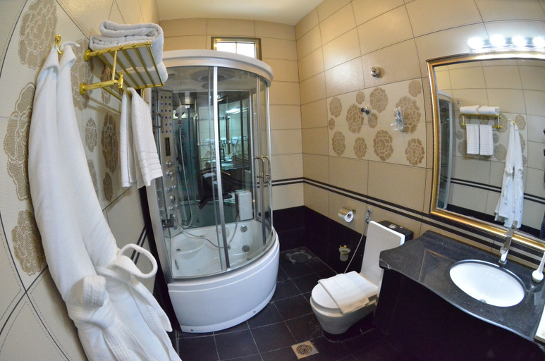 Bathroom 5, Saif Boutique Hotel International