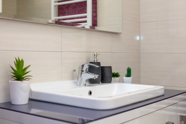 Bathroom 3, Spacious Beachfront Apartments Tanita, Podstrana