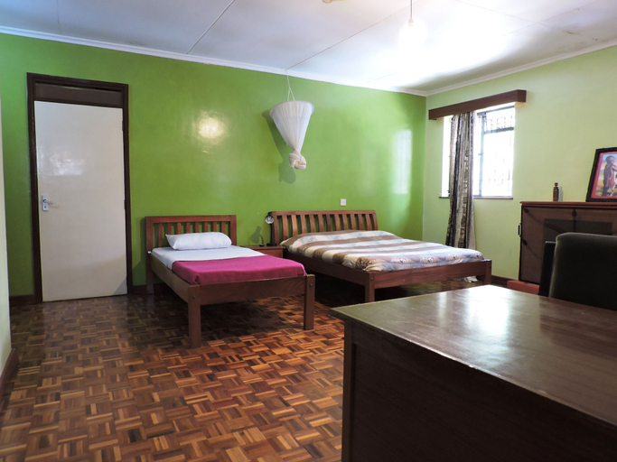 Bedroom 4, Milimani Backpackers, Langata