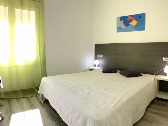Bedroom 3, Apartamento Eden Mar 7, Girona