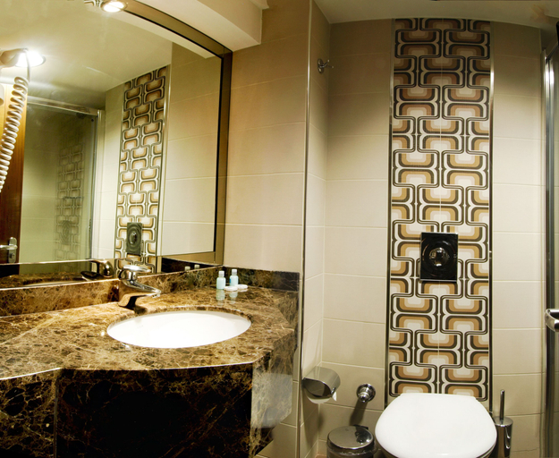 Bathroom 5, Bella Hotel, Kadıköy