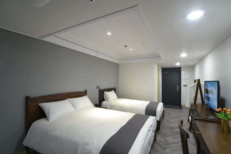 Bedroom 4, Haeundae Central Hotel, Haeundae