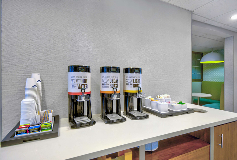 Food & Drinks 5, Hampton Inn by Hilton Abingdon, Washington