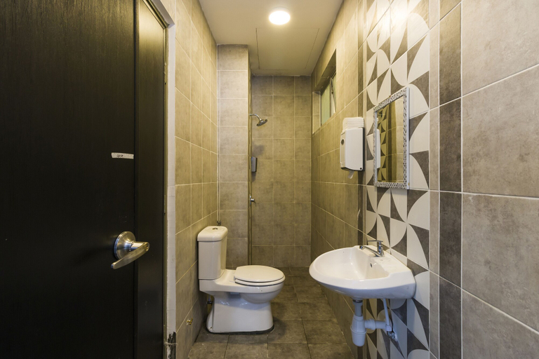 Bathroom 3, Quintet Serviced Apartment Cameron, Cameron Highlands