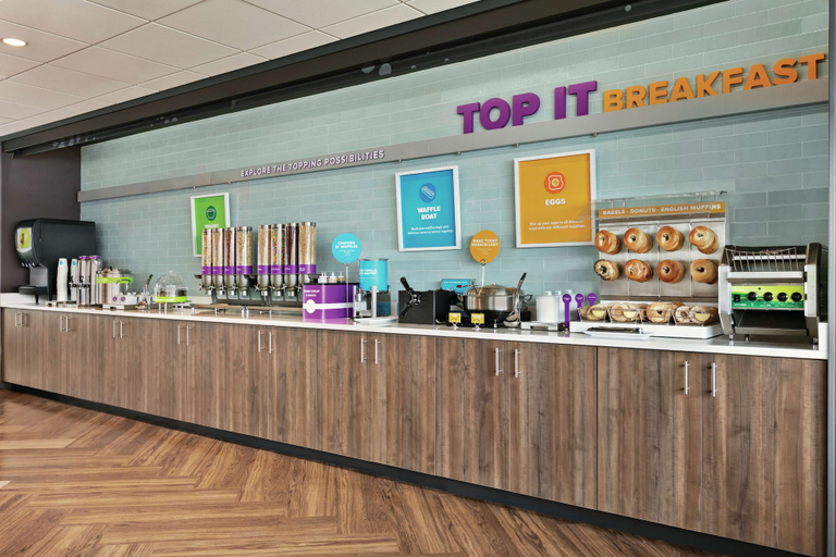 Food & Drinks 5, TRU BY Hilton Sebring, Highlands