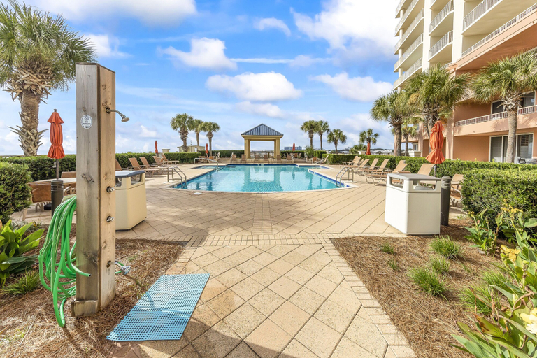 Sport & Beauty 5, Beach Club 708D, Baldwin