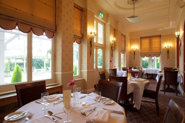 Food & Drinks 5, Coulsdon Manor Hotel and Golf Club, London