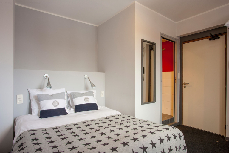 Bedroom 3, La Chaumière Mountain Lodge, Haute-Savoie