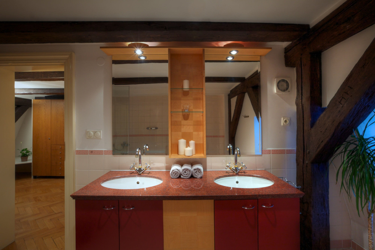 Bathroom 4, U Kapra Apartments, Praha 1