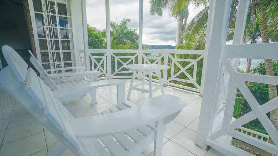 Others 5, Mira Bay Apartments