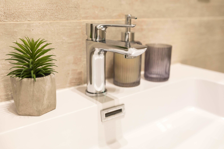 Bathroom 4, Luxury Rooms With Balcony, Zadar