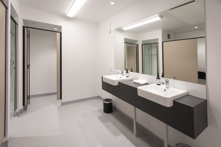 Bathroom 5, Hotel Give, Christchurch