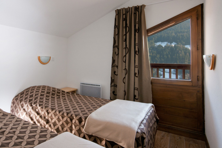 Bedroom 3, Résidence Lagrange Vacances Les Chalets du Mont Blanc, Savoie