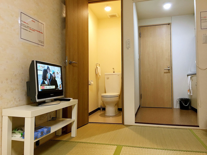 Others 4, Guesthouse SAYURI 2, Osaka