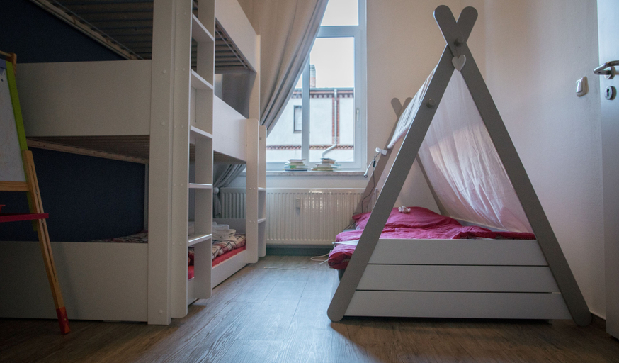 Bedroom 4, KINDheitstRAUM - Hostel, Erfurt