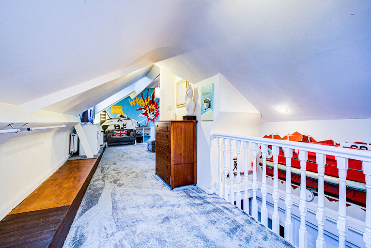 Bedroom 4, Entire Artistic Open-plan Top Floor Apartment, Southend-on-Sea