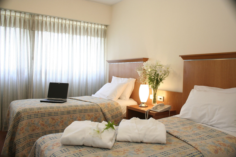 Bedroom 3, Ariston Hotel, Rosario