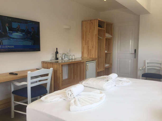 Bedroom 3, City Pearl, Crete