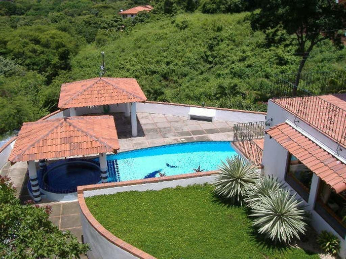 Sport & Beauty, Villa Paradiso up to 14 People, Carrillo