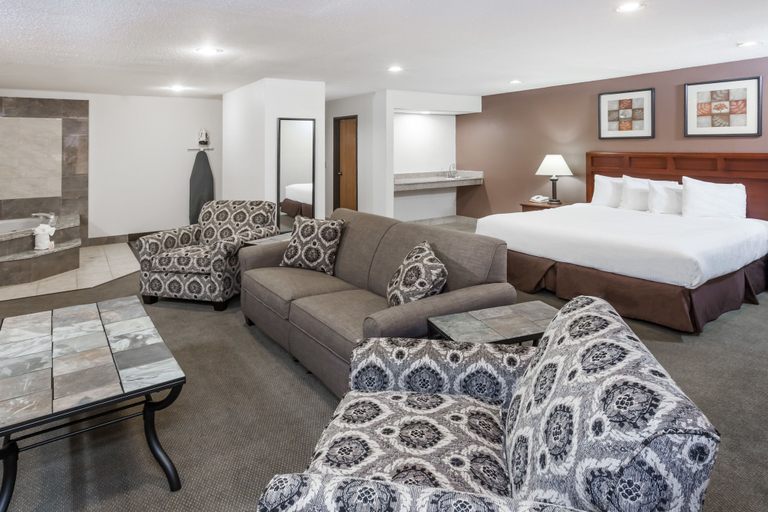Bedroom 3, Baymont by Wyndham Tuscola, Douglas