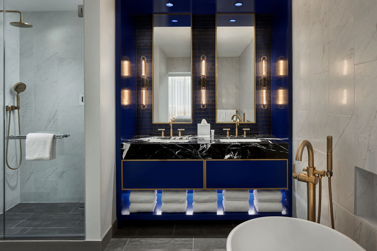Bathroom 4, Marriott Bethesda Downtown at Marriott HQ, Montgomery