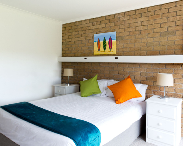 Bedroom 4, Bellbrae Motel, Surf Coast - West