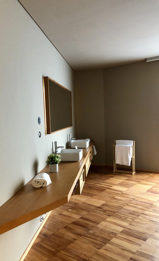 Bedroom 5, Lavandeira Douro Nature & Wellness, Baião