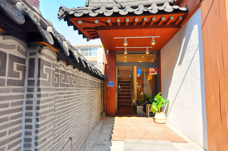 Exterior & Views 2, OYO Hostel Dongdaemun 1, Jongno