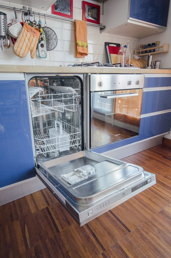Private kitchen 4, Minzoni Apartment, Bologna