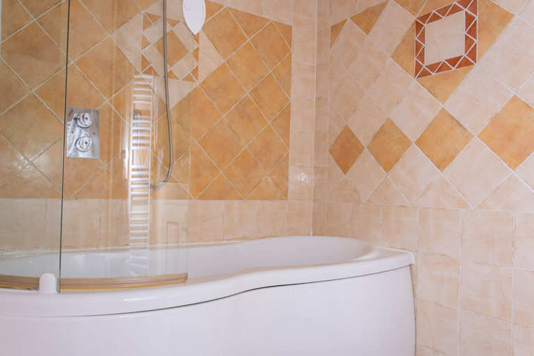 Bathroom 4, Hotel & Spa La Villa, Var