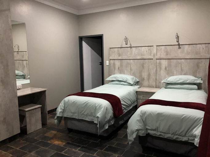 Bedroom 2, Spendpenny Guest Farm, Bojanala
