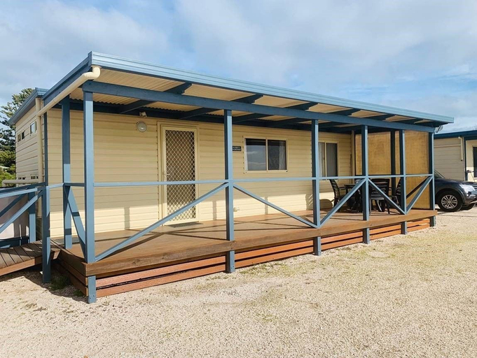 Exterior & Views 2, Venus Bay Beachfront Tourist Park, Elliston