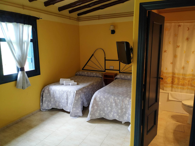Bedroom 3, Apartamentos & Habitaciones Vetonia, Cáceres
