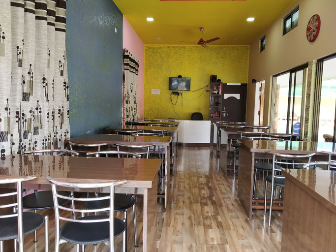 Food & Drinks 4, Bagori Resort, Golaghat