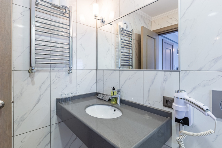 Bathroom 5, Seraglio Hotel & Suites, Fatih