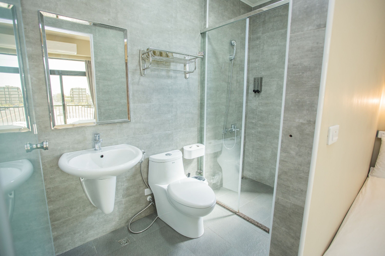 Bathroom 3, SunLight Forest, Taitung