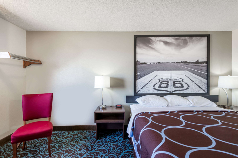 Bedroom 3, Super 8 by Wyndham Tucumcari, Quay