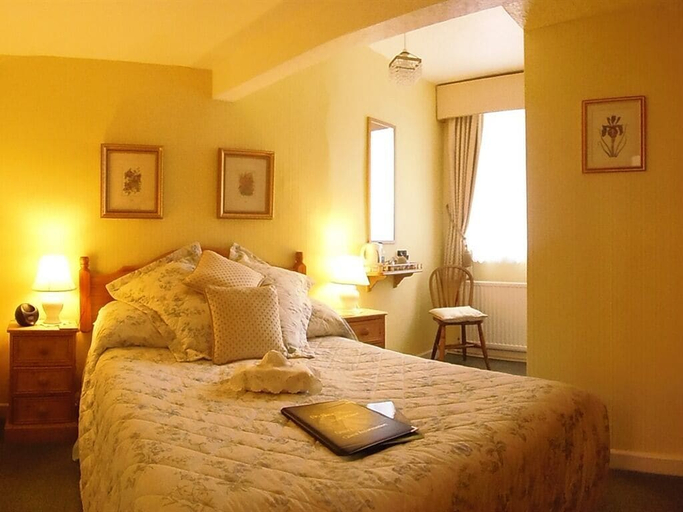 Bedroom 2, City Guest House, York