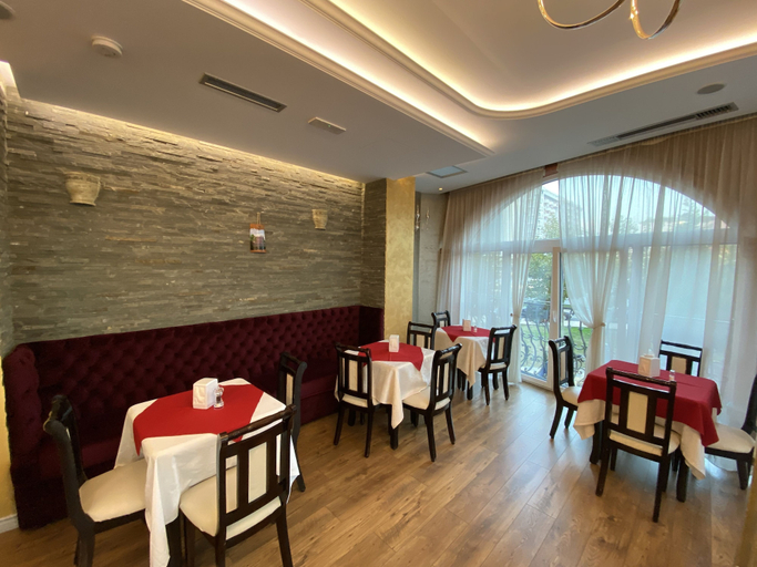 Food & Drinks 5, The Red Bricks Hotel, Shkodrës