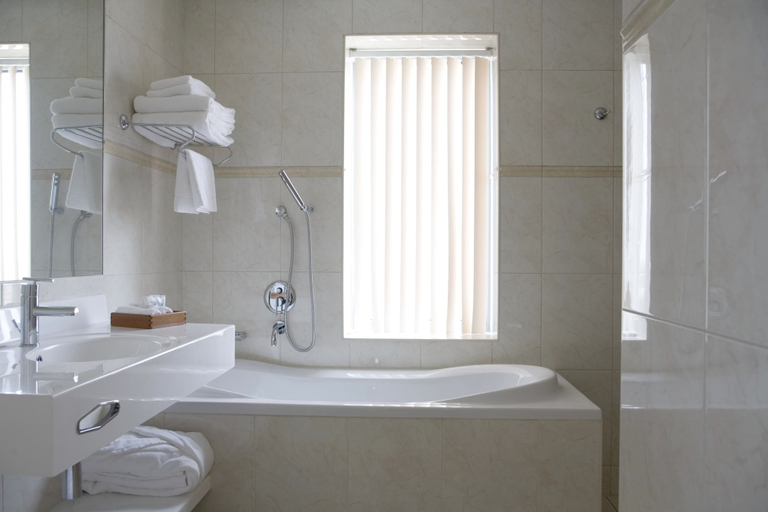 Bathroom 4, Paal 8 hotel aan Zee, Terschelling