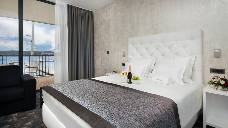 Bedroom 4, Marina Baotić Apartments, Trogir
