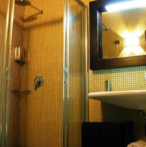 Bathroom 5, Resort Baia dei Turchi, Lecce